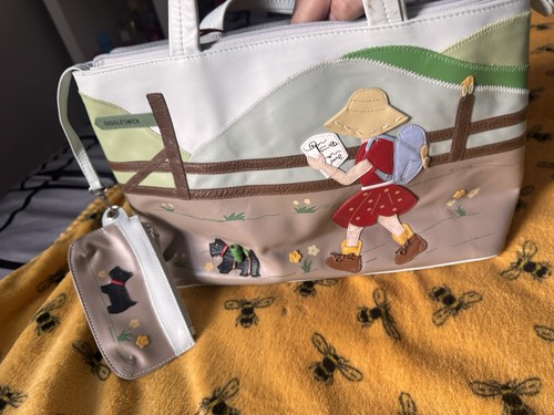Radley signature picture - radley,